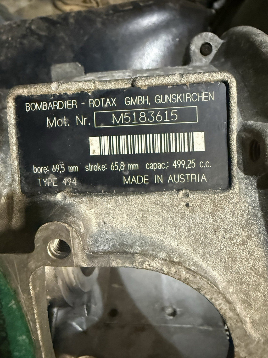 1999-2000 Ski-Doo OEM Engine Motor Crankcase Summit Touring MXZ 500 Formula