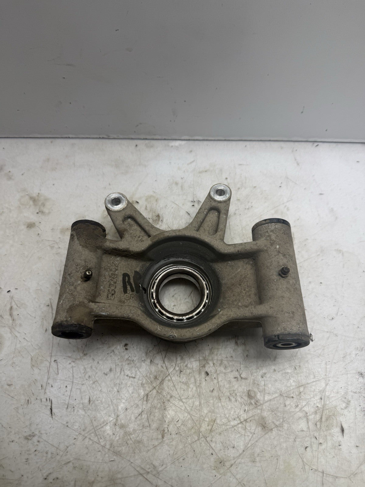 2009 Polaris Sportsman 1000 OEM Rear Right Bearing Carrier Knuckle