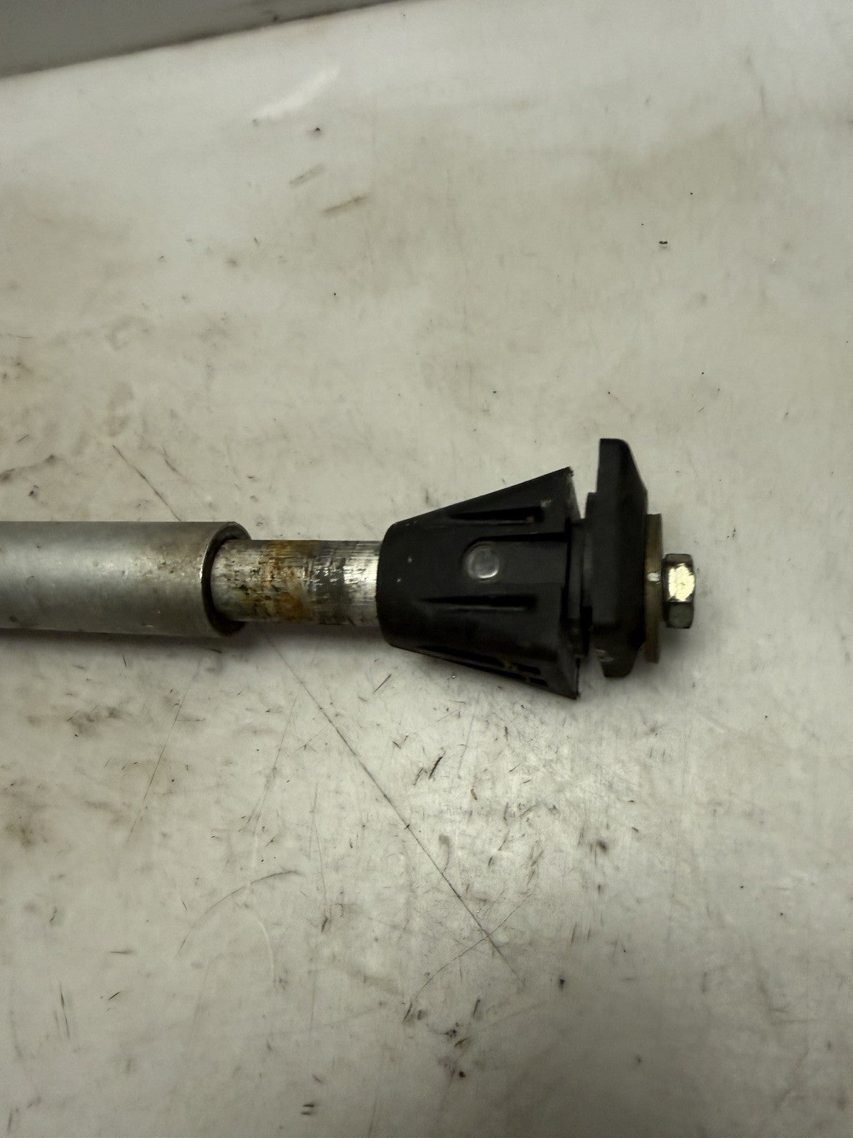 2007-2016 RMK Indy Dragon Assault Polaris OEM Rear Idler Axle Shaft Ass'y