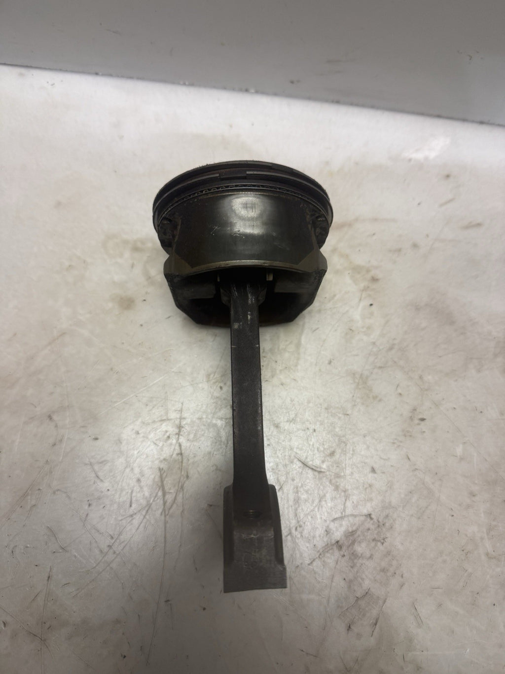2006-2007 Chevrolet Trailblazer 4.2 OEM 12613195 Engine Piston w/ Connecting Rod