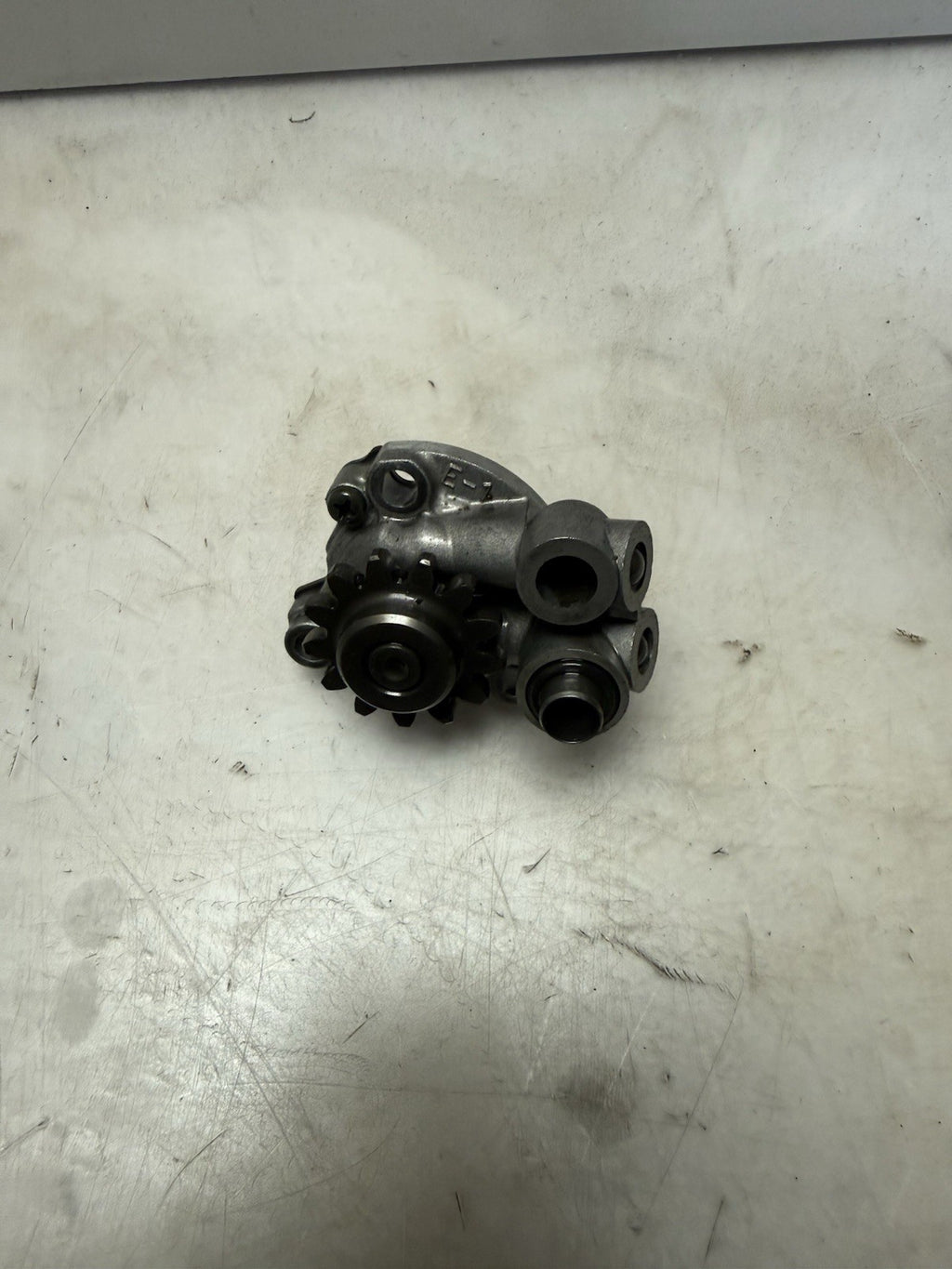 2003-2006 Yamaha YZ450F YFZ450 OEM Engine Motor Oil Pump Assembly