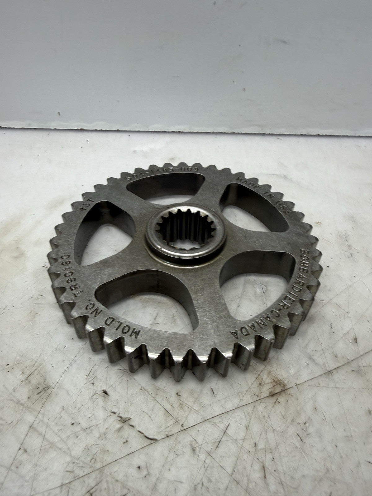 2000-2019 Ski-Doo MXZ Summit 800 OEM Chaincase 21T Sprocket Gear 504-0962-00
