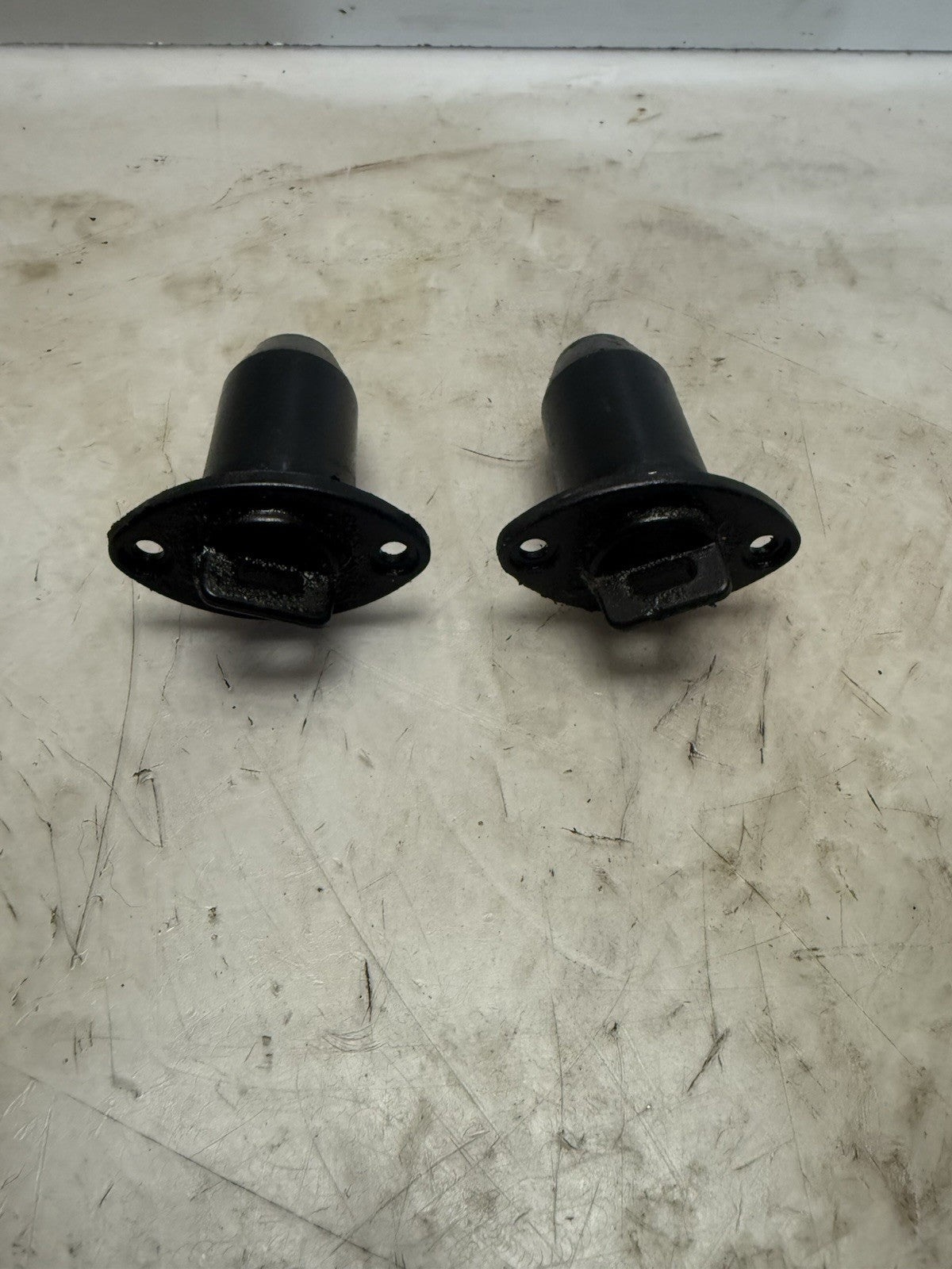 2001-2004 Sea-Doo OEM Rear Body Drain Plug Ass'y Set 292000685 GTX GTI RX XP