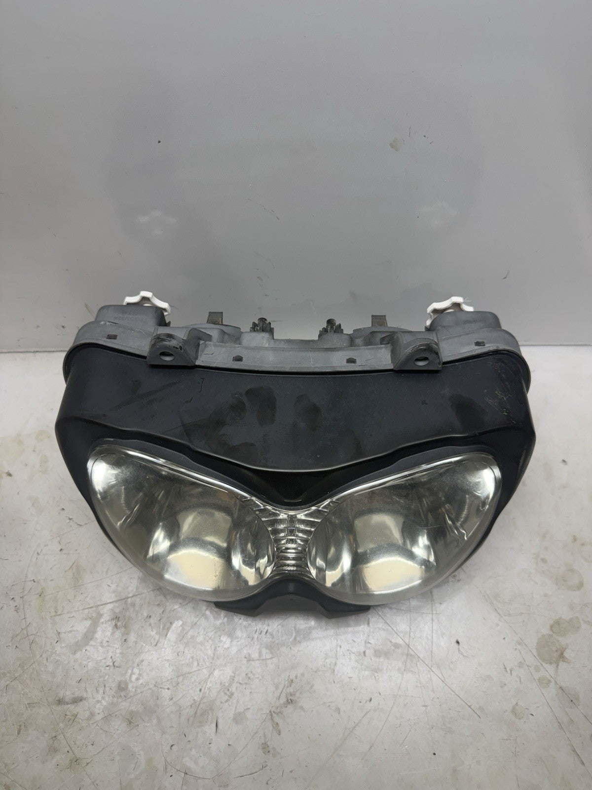 1998-2006 Suzuki Katana GSX600F OEM Headlight Head Lamp Ass’y