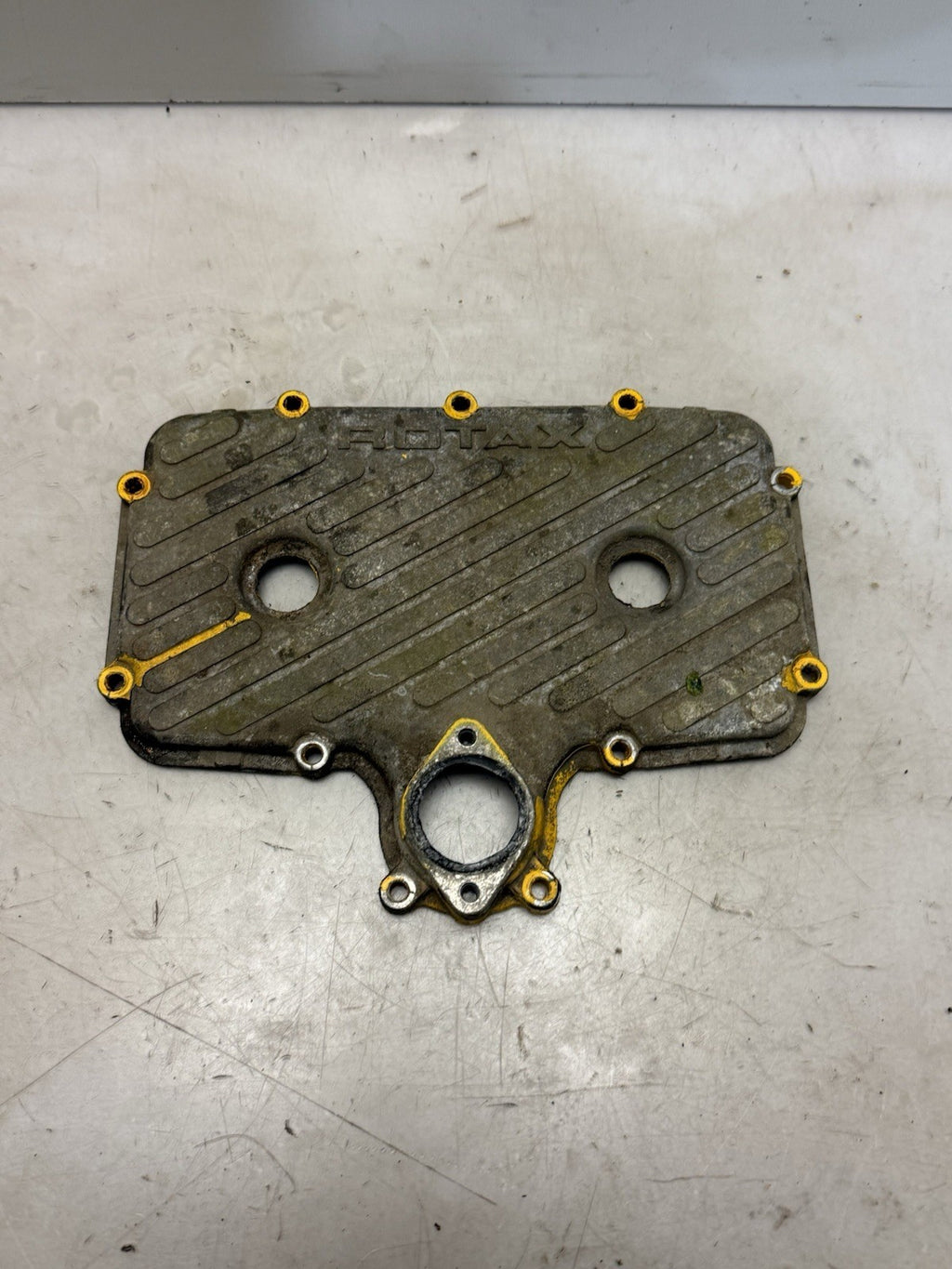 1996-1998 Ski-doo Formula 500 OEM Cylinder Head Cover 420913838