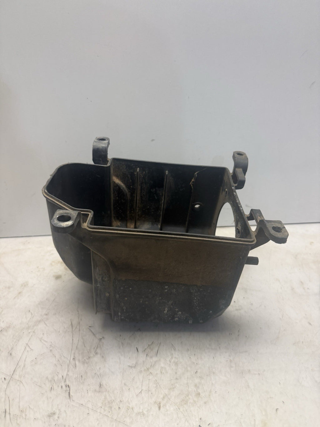 2004-2013 Yamaha YFZ450 OEM Air Box Air Intake Filter Housing 5TG-14411-00-00