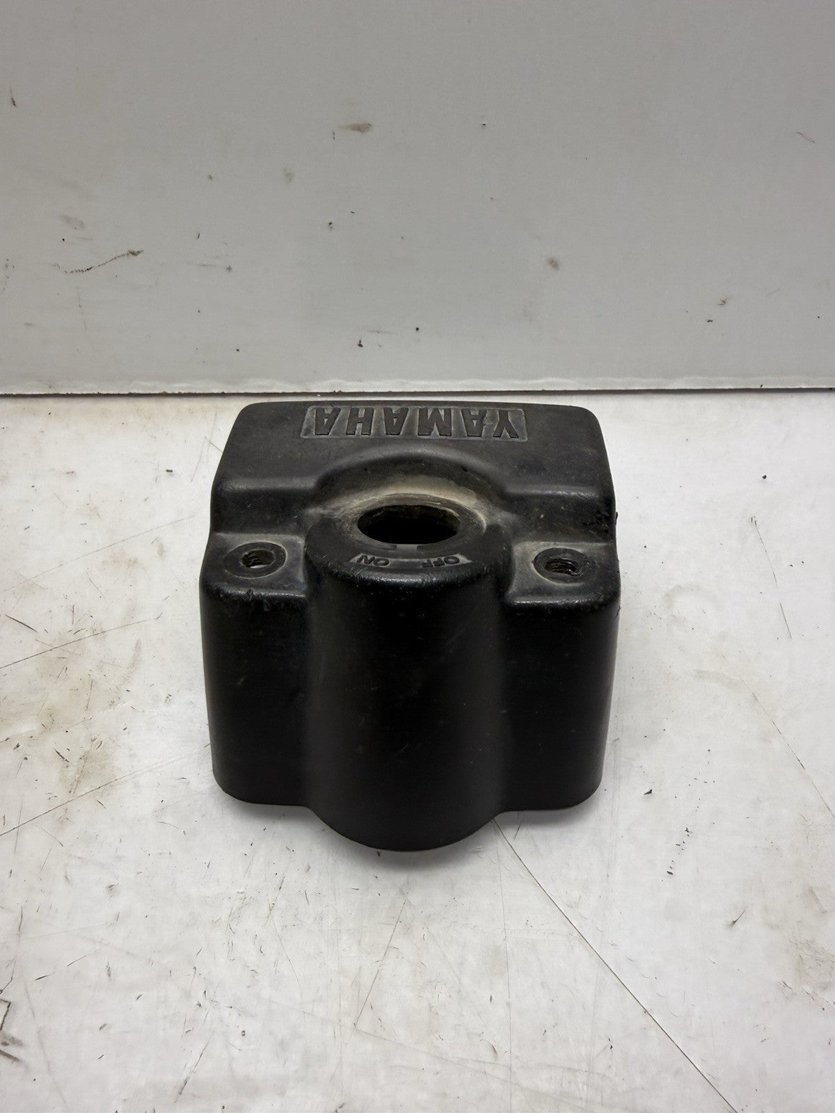1987-1999 Yamaha Banshee YFZ 350 OEM Handlebar Cover (Black) 2GU-26124-02-00