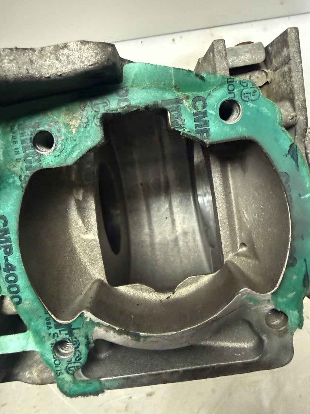 1999-2000 Ski-Doo OEM Engine Motor Crankcase Summit Touring MXZ 500 Formula