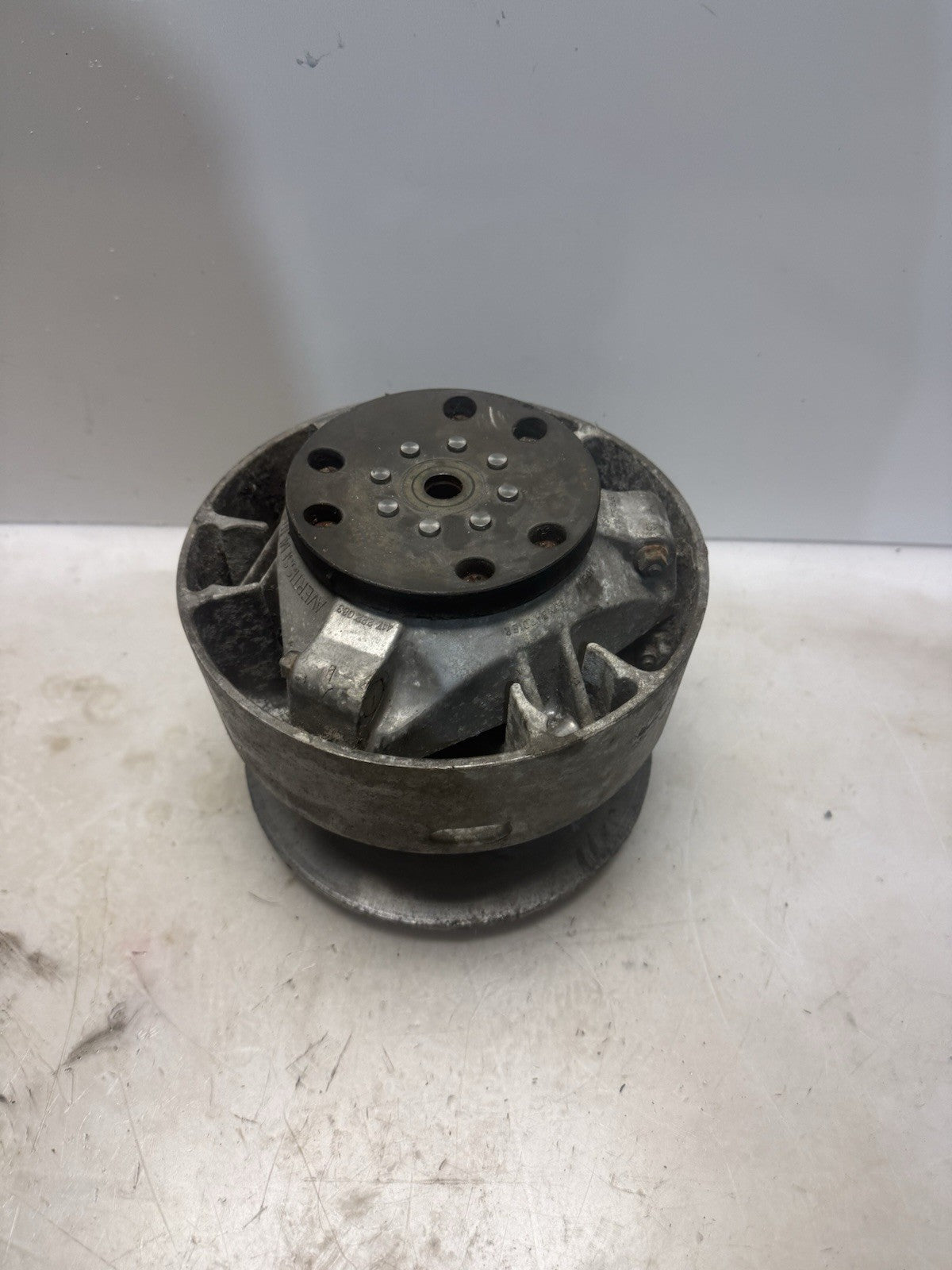 2000 Ski-Doo Formula 500 Summit 600 MXZ 700 OEM Primary Drive Clutch Ass’y