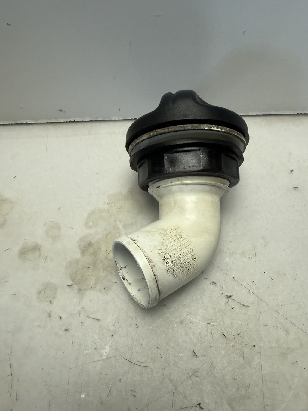 1996-2001 GS 717/720 Sea-Doo OEM Oil Cap w/ Filler Neck 275000187 275000197