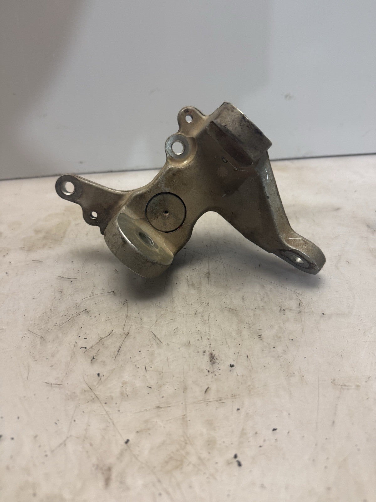 2005 Suzuki LTZ 400 OEM Front Right Spindle Hub 51230-07G20