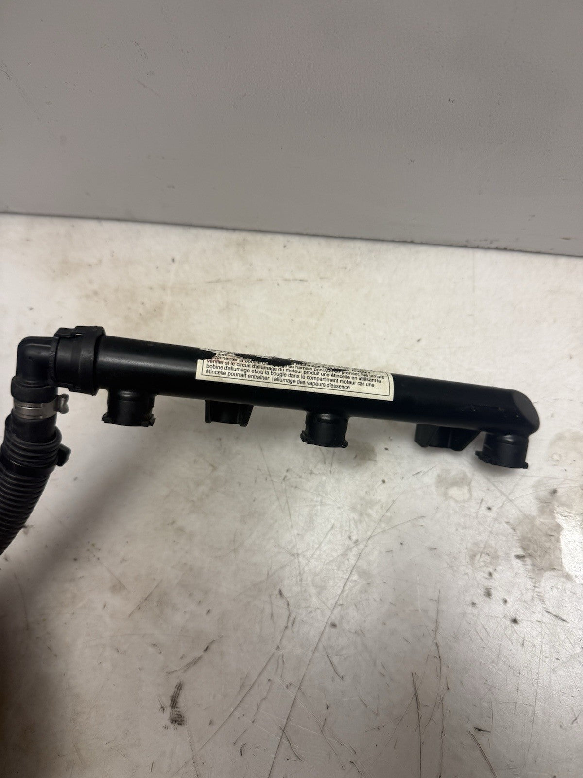 2015 Sea-Doo SPARK 900 OEM Gas Fuel Injector Rail + Hose Line