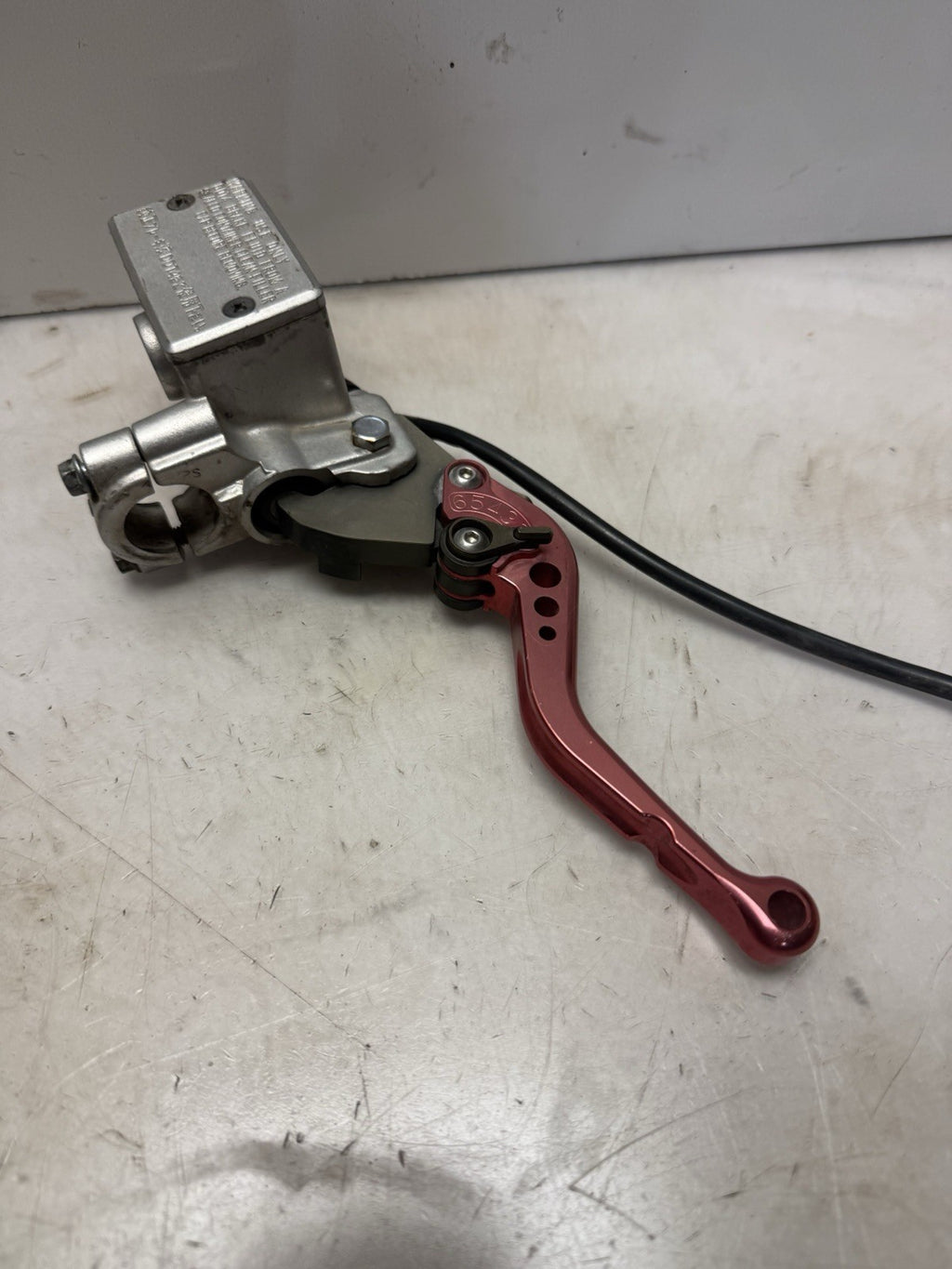 2004-2005 Yamaha YFZ450 OEM Front Hydraulic Brake Lever Master Cylinder