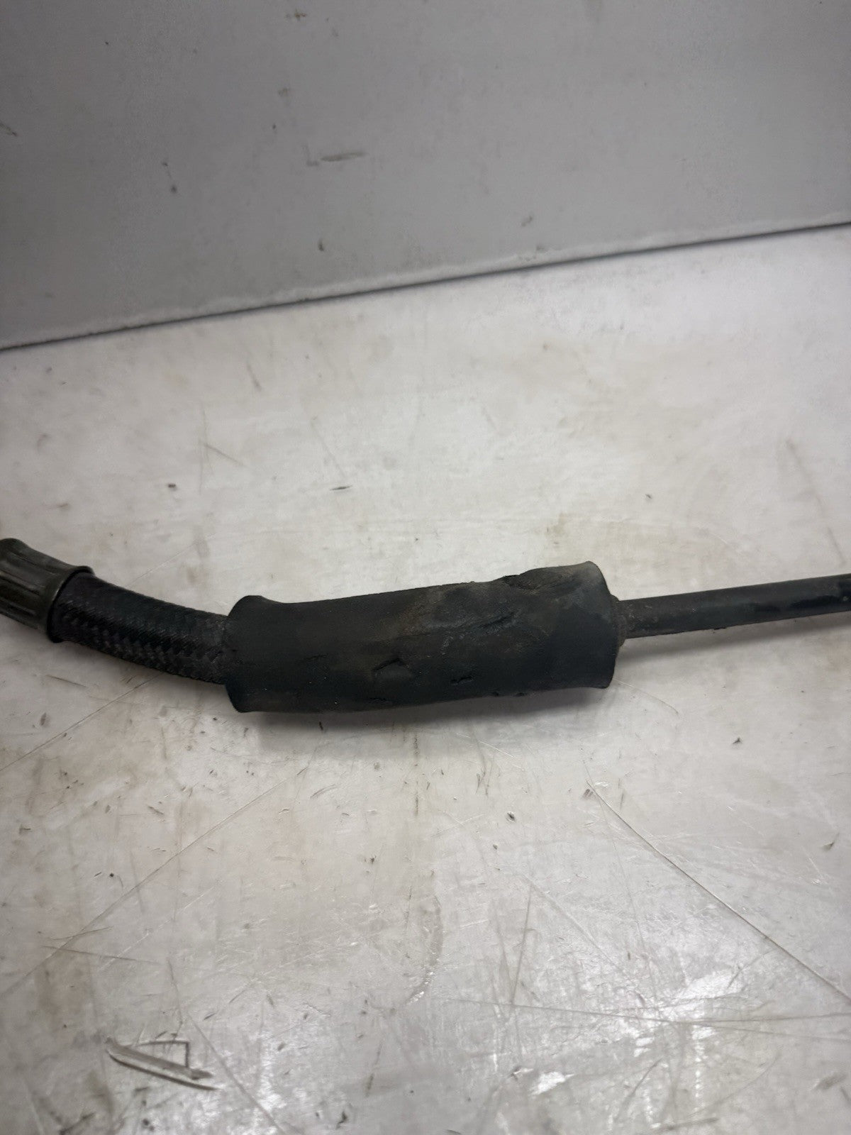 1998-2006 SUZUKI KATANA GSX750 GSX600F OEM LEFT LH OIL COOLER HOSE