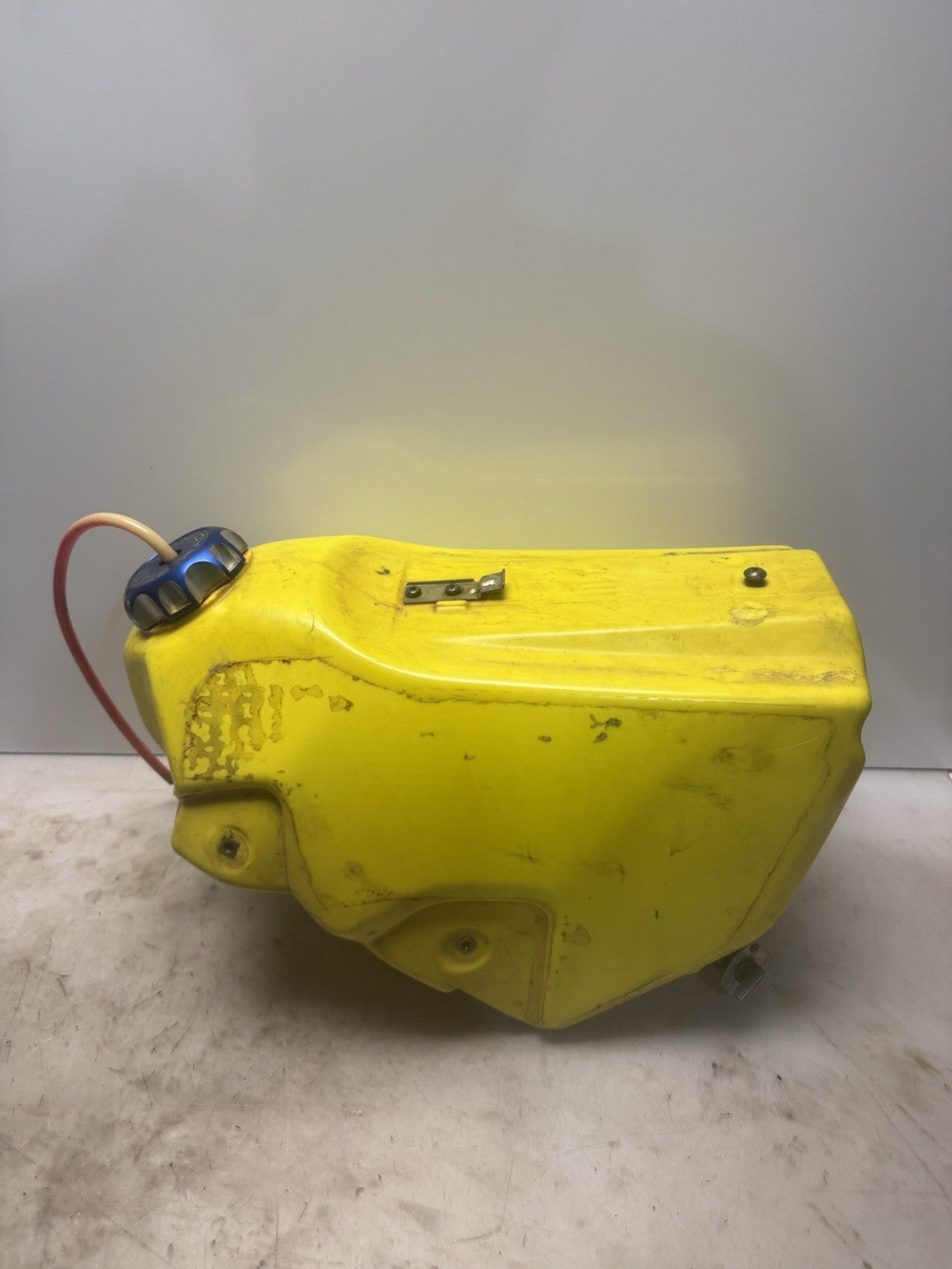 2000-2004 Suzuki DRZ 400 Yellow Gas Fuel Tank Reservoir 44100-29F50-YR1