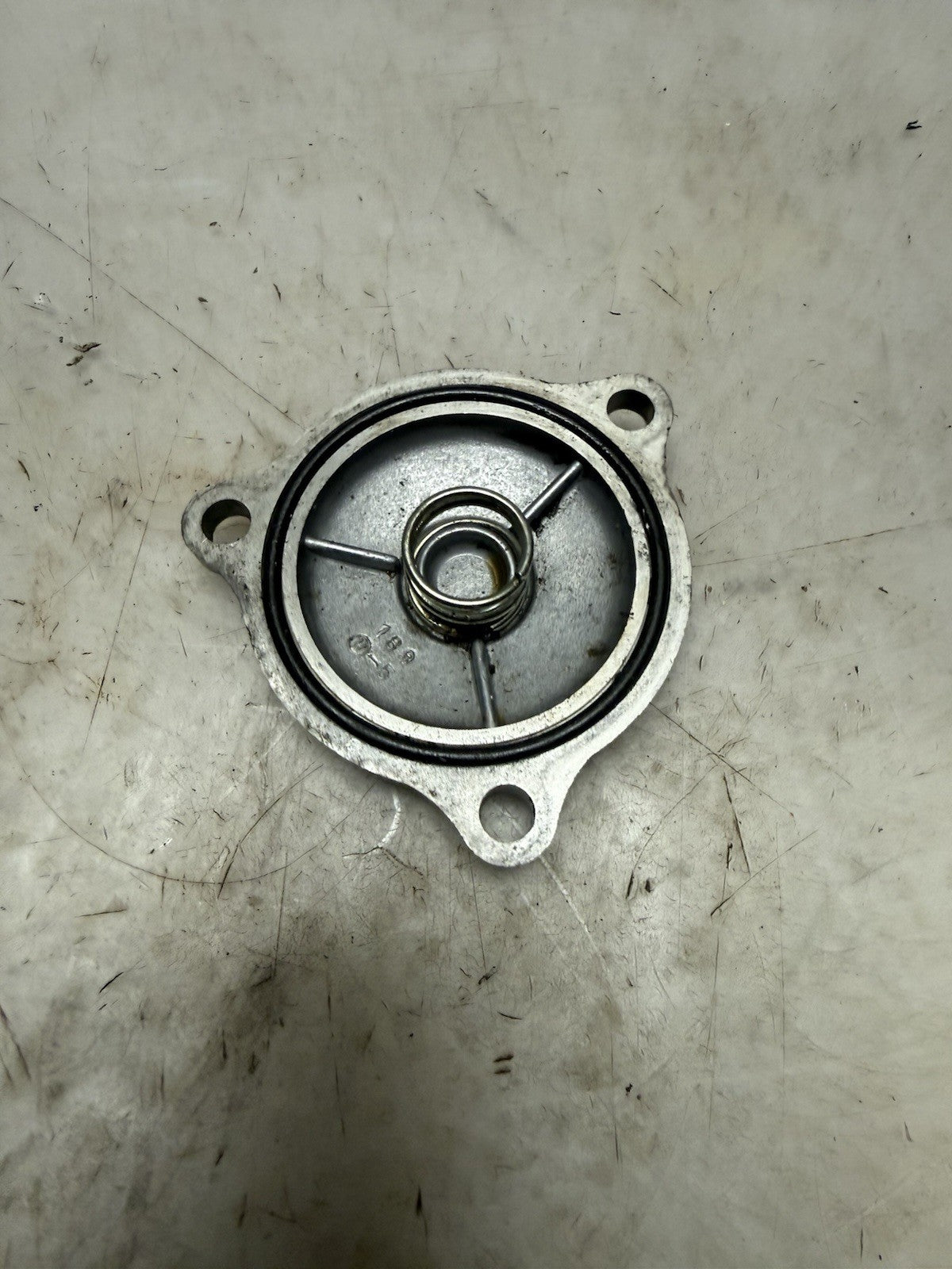 2000-2023 SUZUKI QUADSPORT LTZ 400 OEM OIL FILTER COVER w/ SPRING