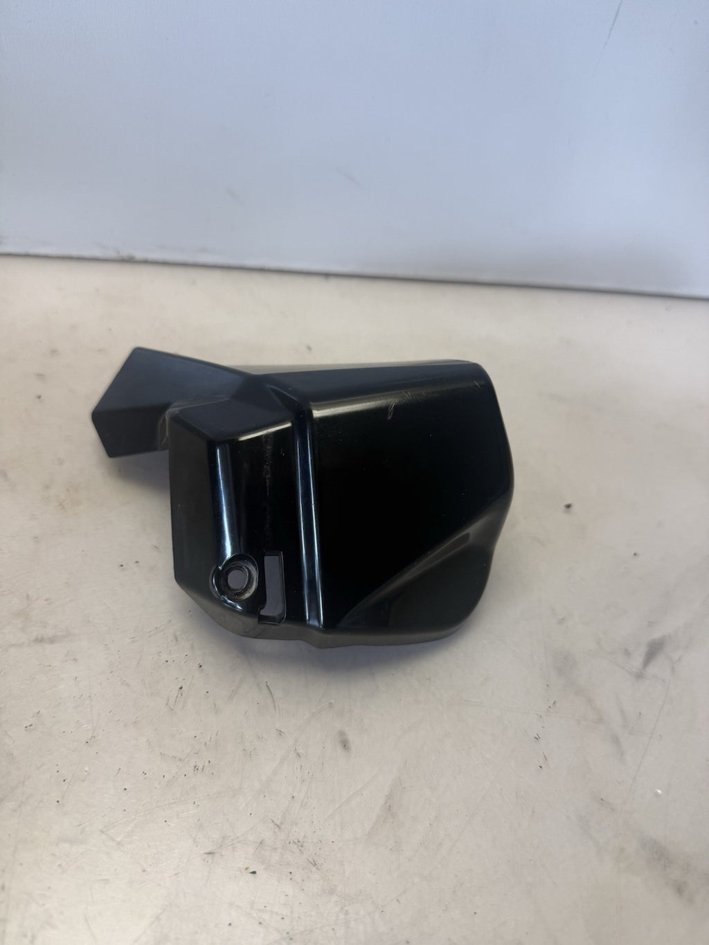 2014-2023 Sea-Doo SPARK 900 OEM RH Right Throttle Housing Cover 277001788