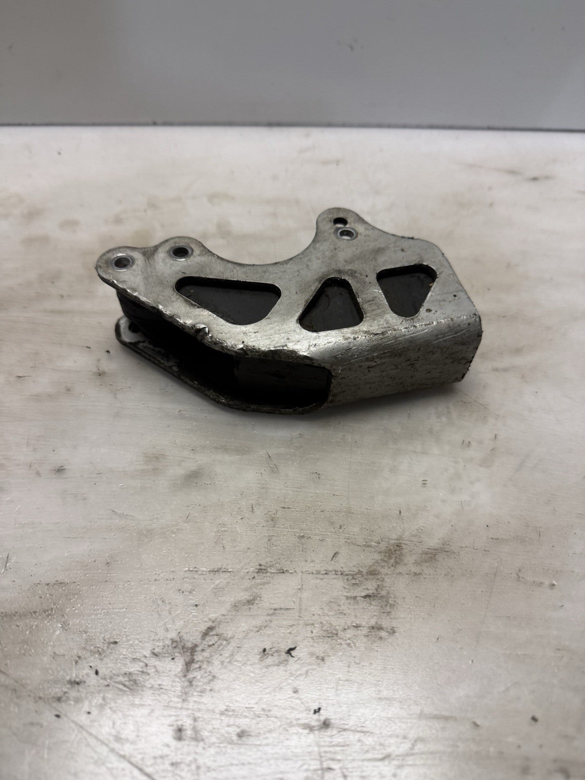 2003 OEM KTM SX85 CHAIN GUIDE W/ RETAINING PLATE