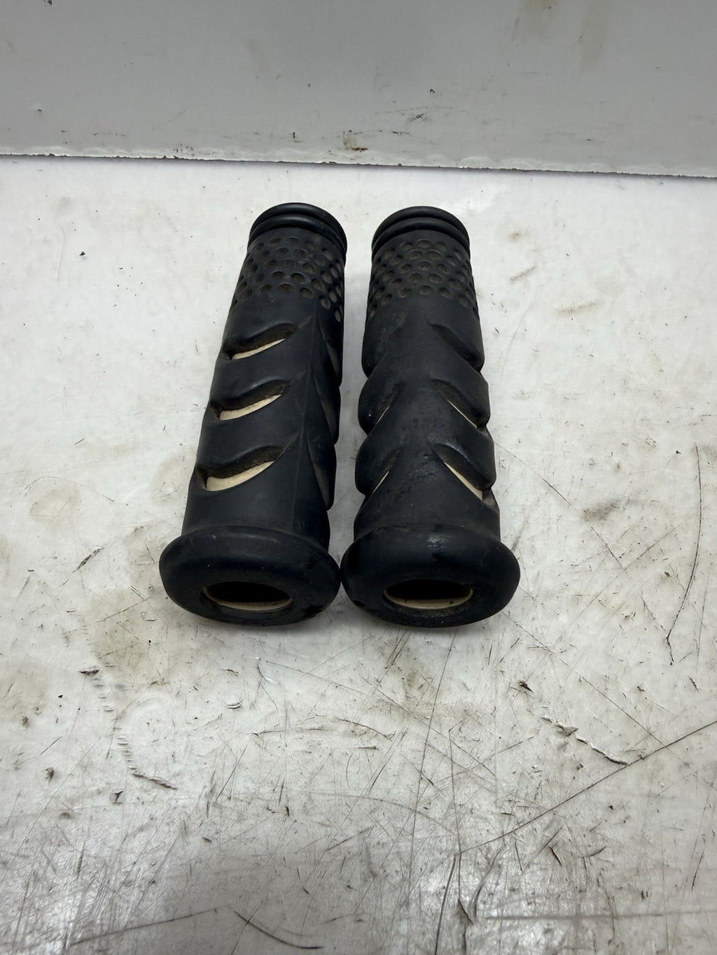 2003-2004 Sea-Doo GTX LTD OEM Handle Grip Set 277001130