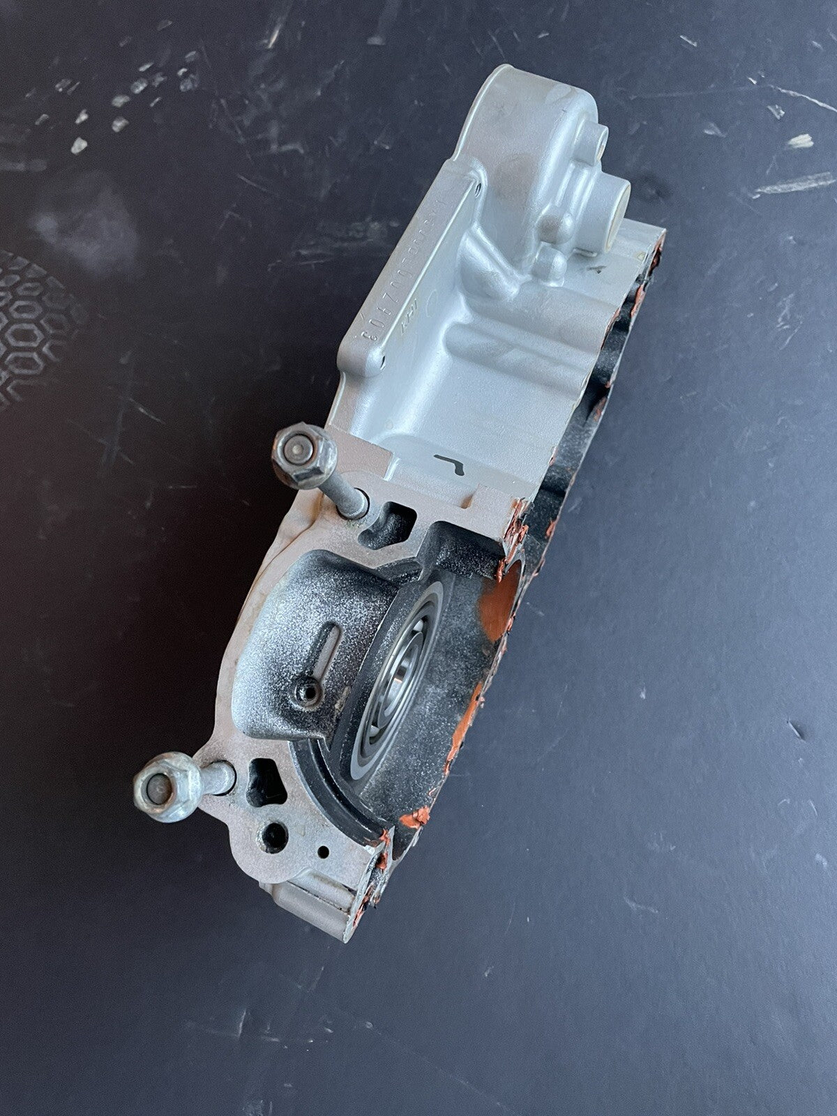1986 Kawasaki KX500 OEM Engine Left Hand Side Crankcase Half 14001-5207