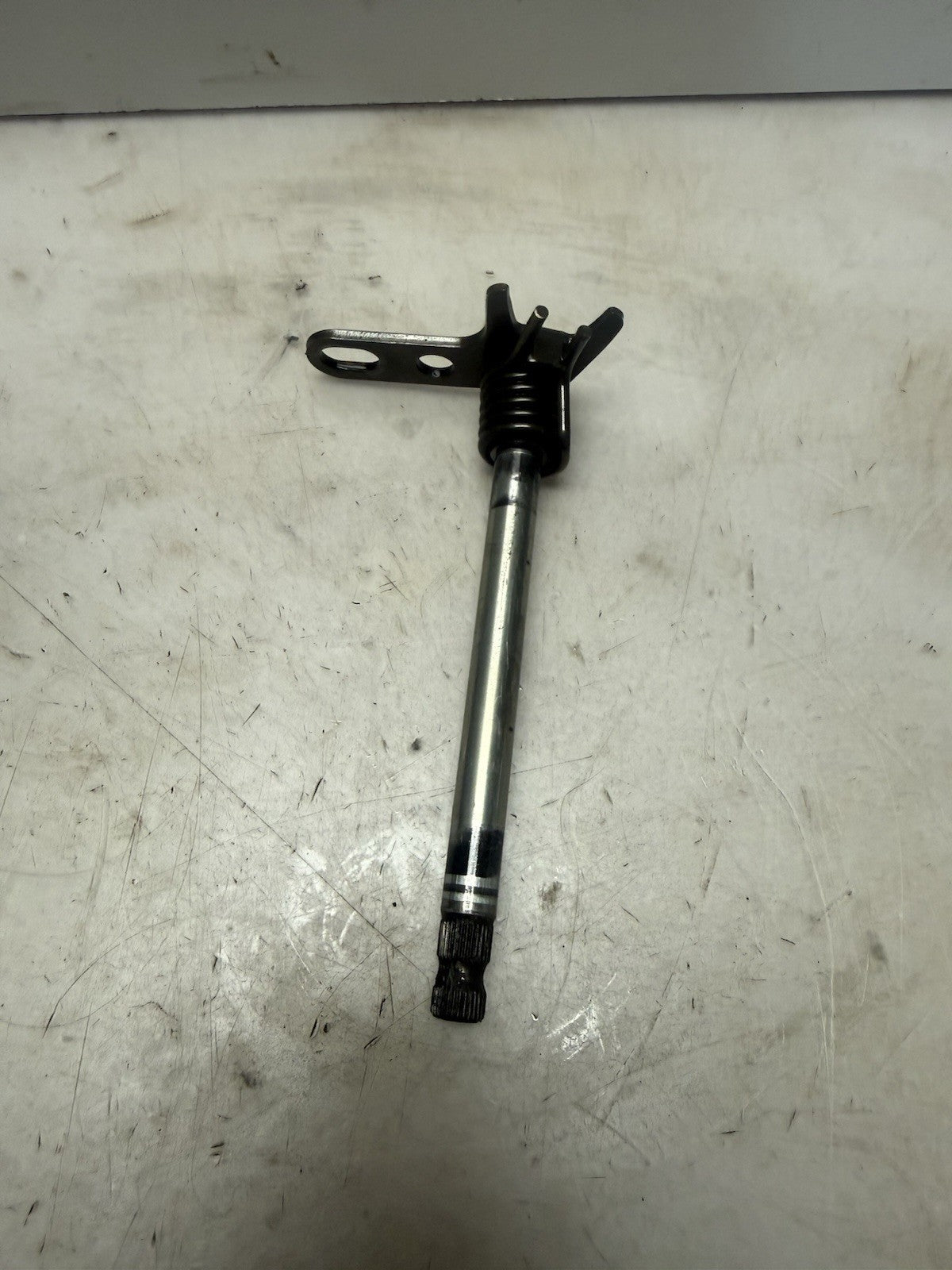 2004-2005 Yamaha YFZ450 OEM Shift Shaft Spindle 99999-03597-00