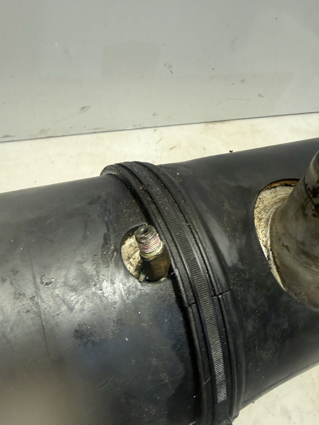 1999-2002 Sea-Doo OEM Muffler Exhaust Water Lock Box w/ Cover 274000749 GTX RX
