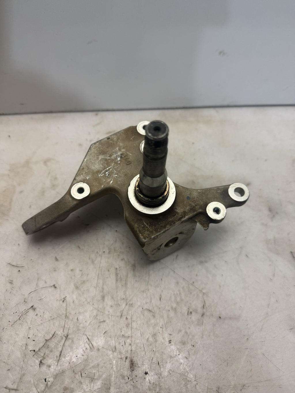 2005 Suzuki LTZ 400 OEM Front Right Spindle Hub 51230-07G20