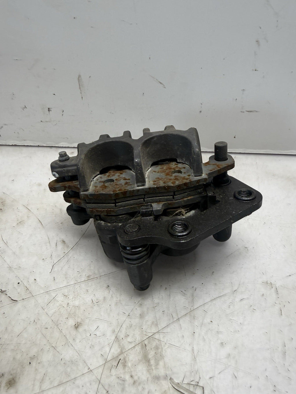 Suzuki GSX600F OEM Front Right Brake Caliper