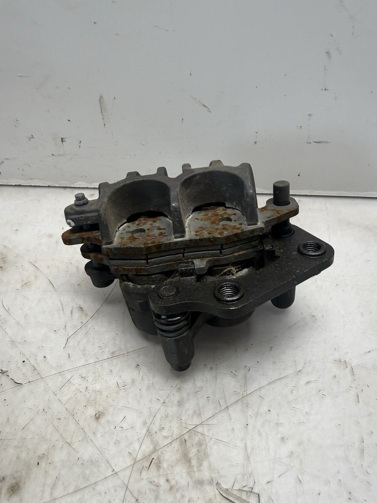 Suzuki GSX600F OEM Front Right Brake Caliper