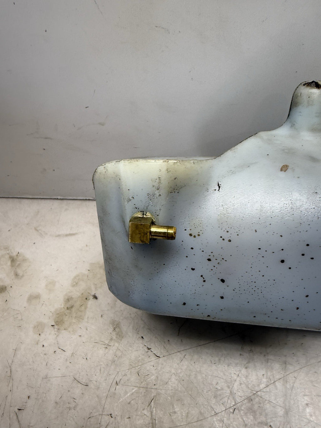1997-2000 SL SLX 780 PRO 785 SL 1050 OEM Engine Motor Oil Tank Reservoir