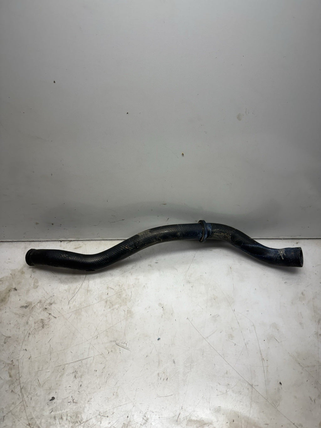 1987-2006 Yamaha Banshee YFZ 350 OEM Lower Radiator Hose 2GU-12484-00-00