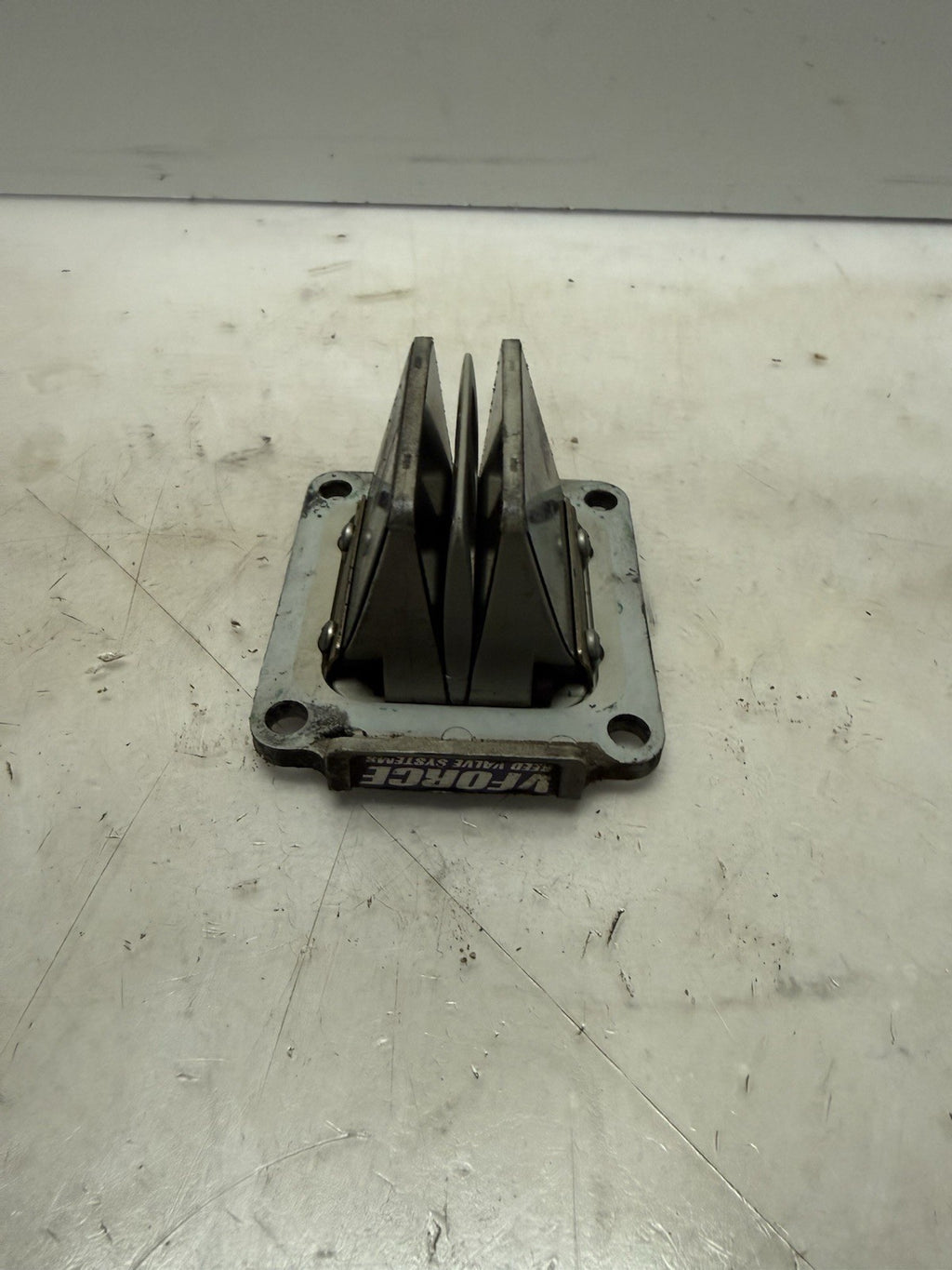 2006 KTM 85SX VFORCE REED VALVE CAGE ASS’Y 47030052004