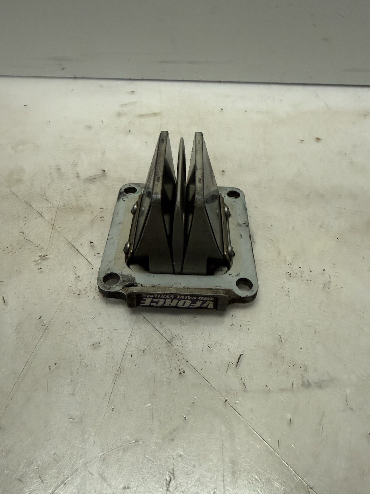 2006 KTM 85SX VFORCE REED VALVE CAGE ASS’Y 47030052004
