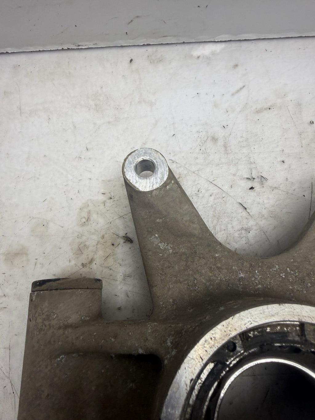 2009 Polaris Sportsman 1000 OEM Rear Right Bearing Carrier Knuckle