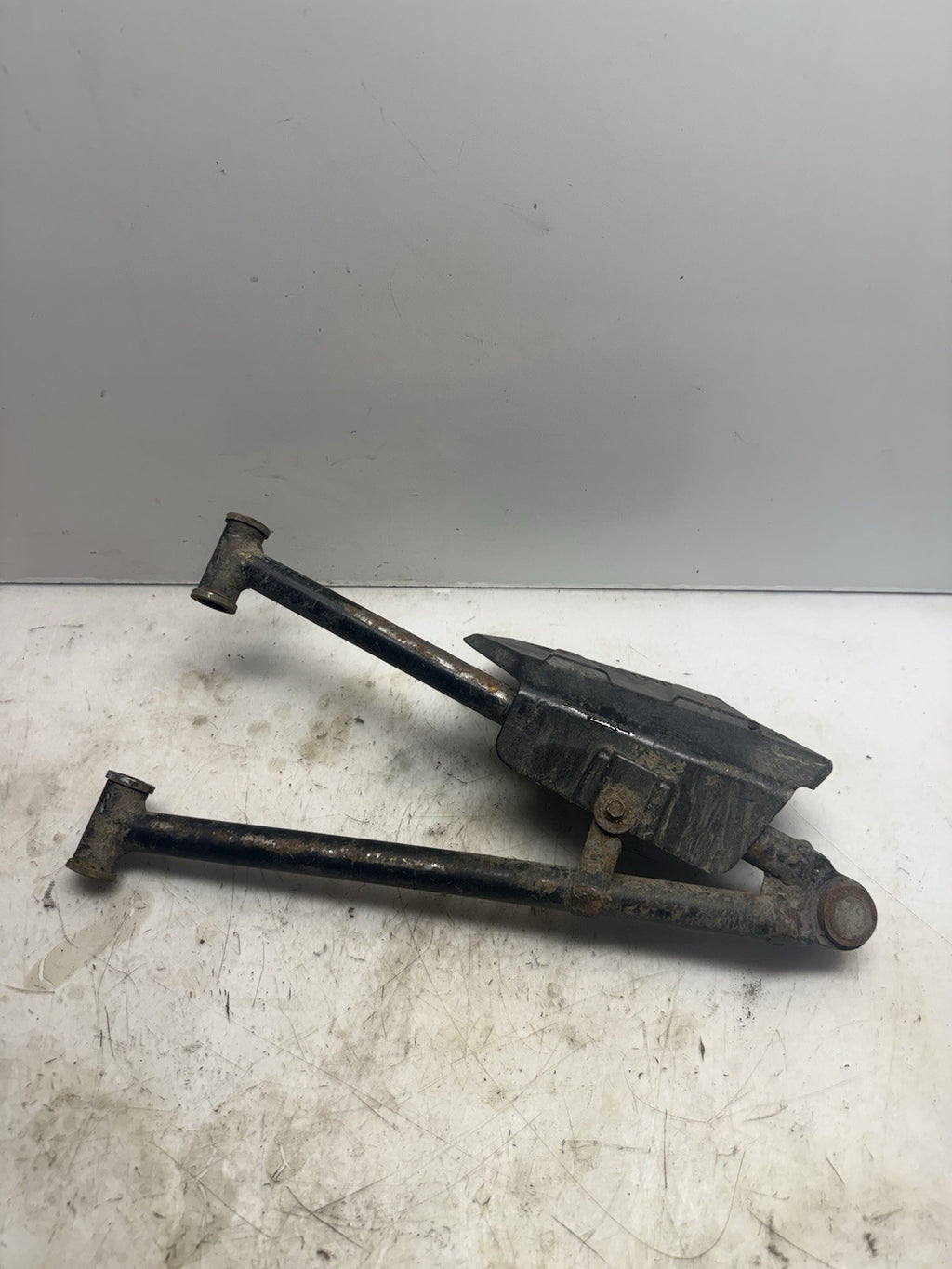 2009-2023 Polaris Sportsman Xp 850 OEM Front Lower Left Control A-Arm