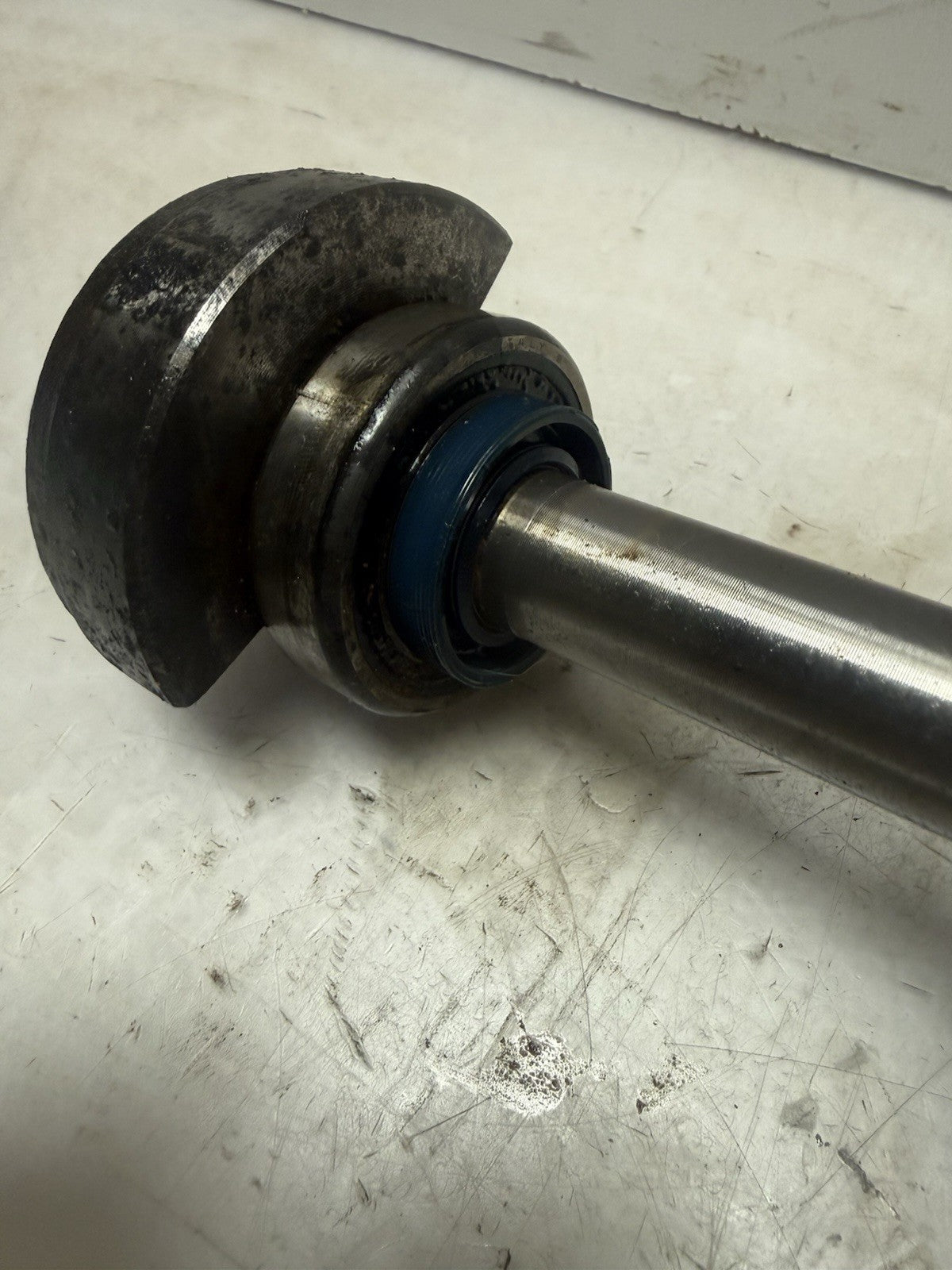 1998-2003 Sea-Doo OEM Counter Balance Shaft Ass'y 290837387 GSX Limited RX XP 