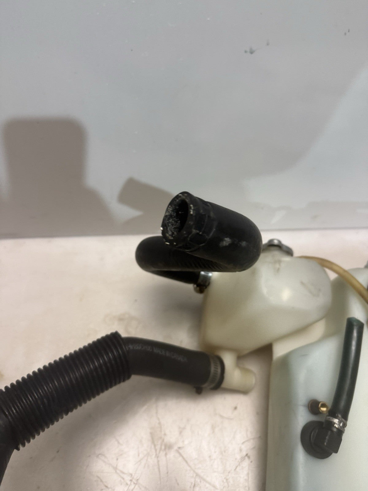 1995-1999 Ski-Doo Formula 500 MXZ 583 OEM Coolant / Oil Tank Assy - 572076900
