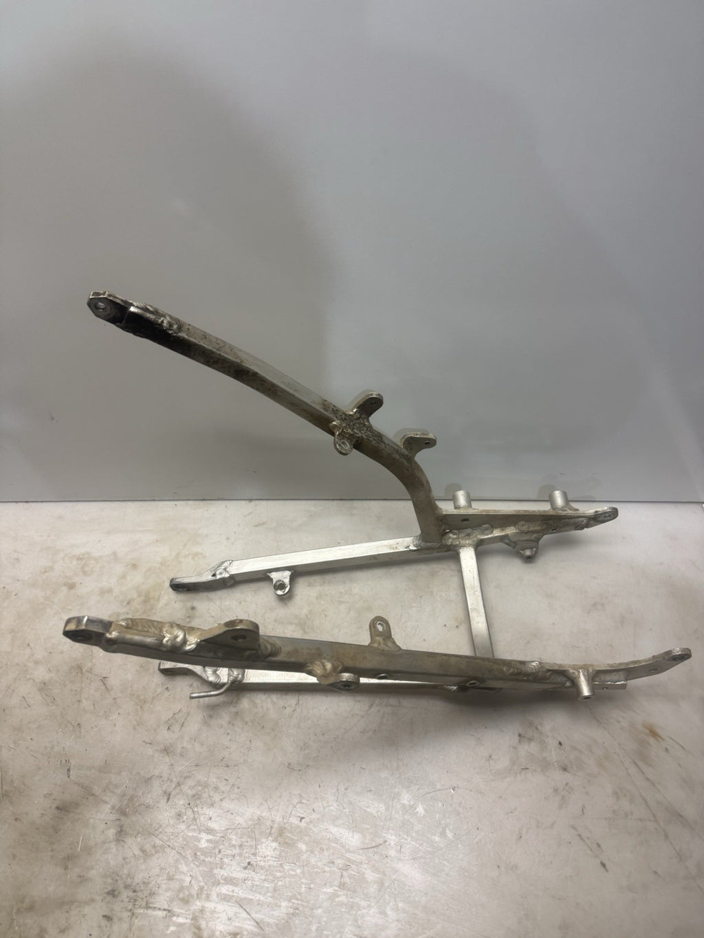 2000-2004 Suzuki DR-Z400E Subframe Rear Tail 41200-29F00