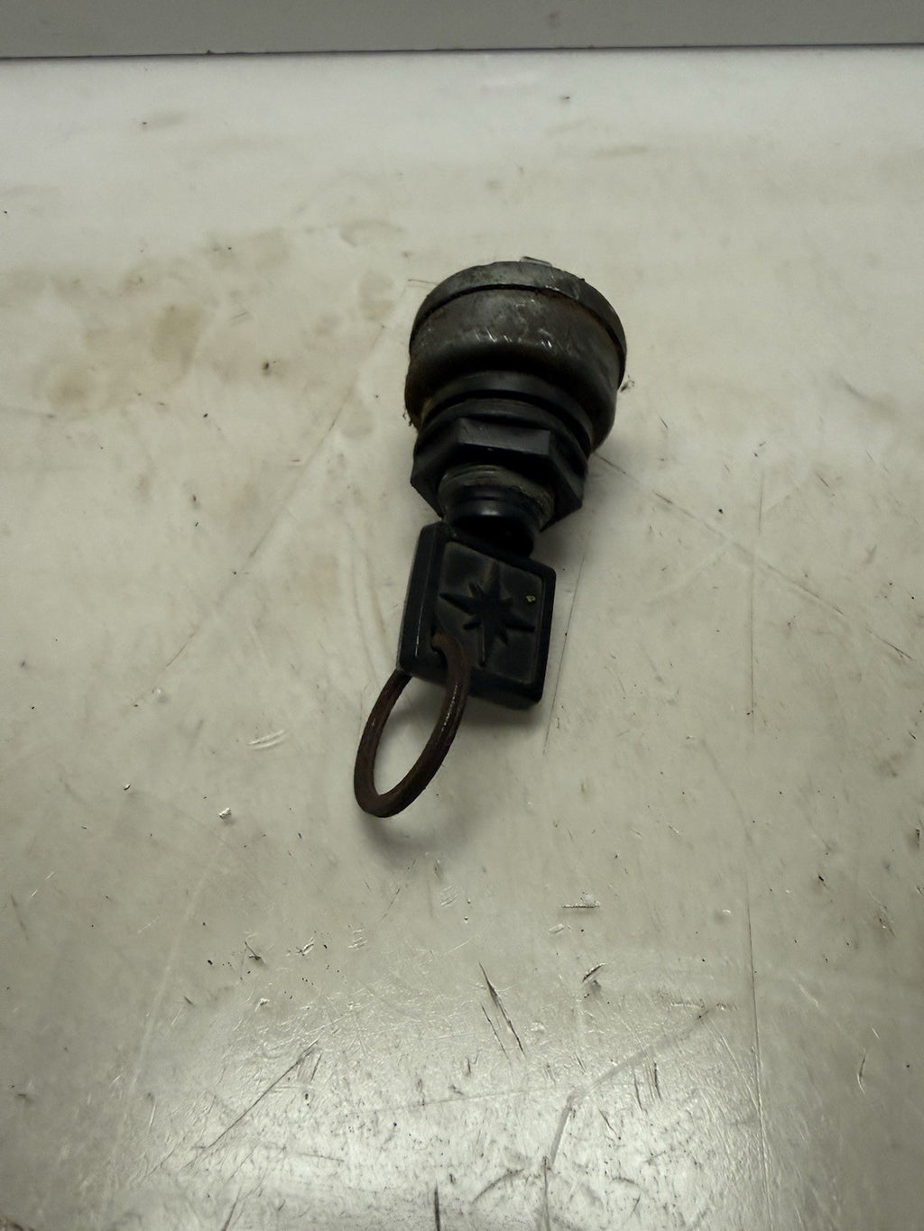 1990-2024 Polaris IQ LX 750 OEM Ignition Switch + Key 2200358 2205055 4110110