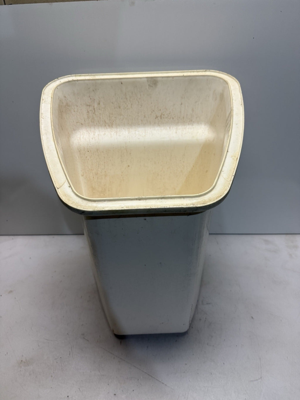 2000-2011 Sea-Doo RXP 215 / RXP-X 255 OEM Front Storage Container 269500691