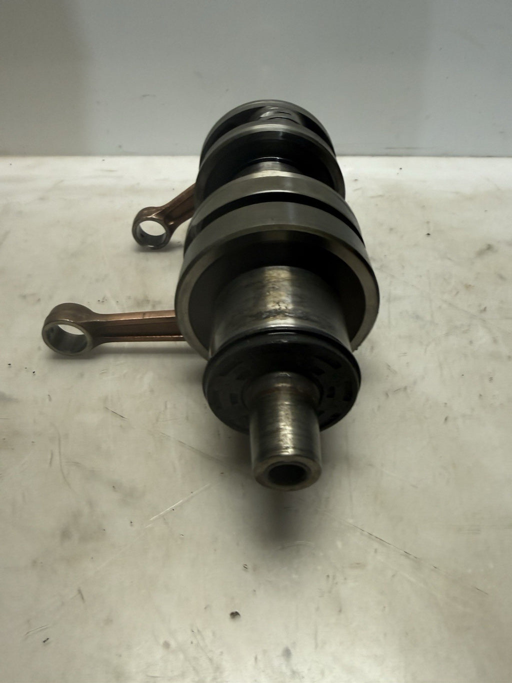 2008-2010 Polaris Switchback Dragon 600/700 OEM Crankshaft Ass’y 2203578