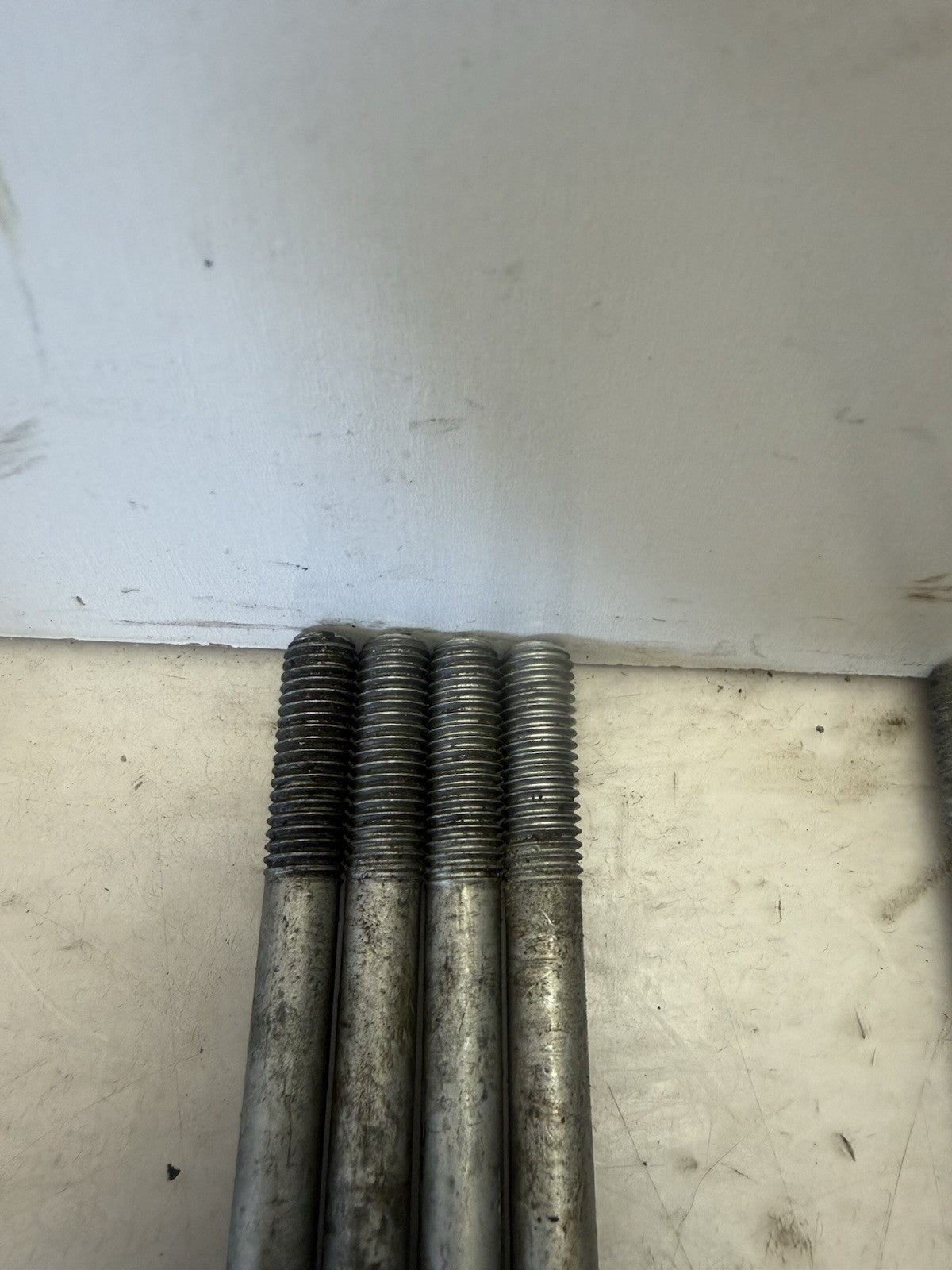1999-2002 Sea-Doo GSX GTX XP 951 OEM Engine Cylinder Head Stud Set of 8
