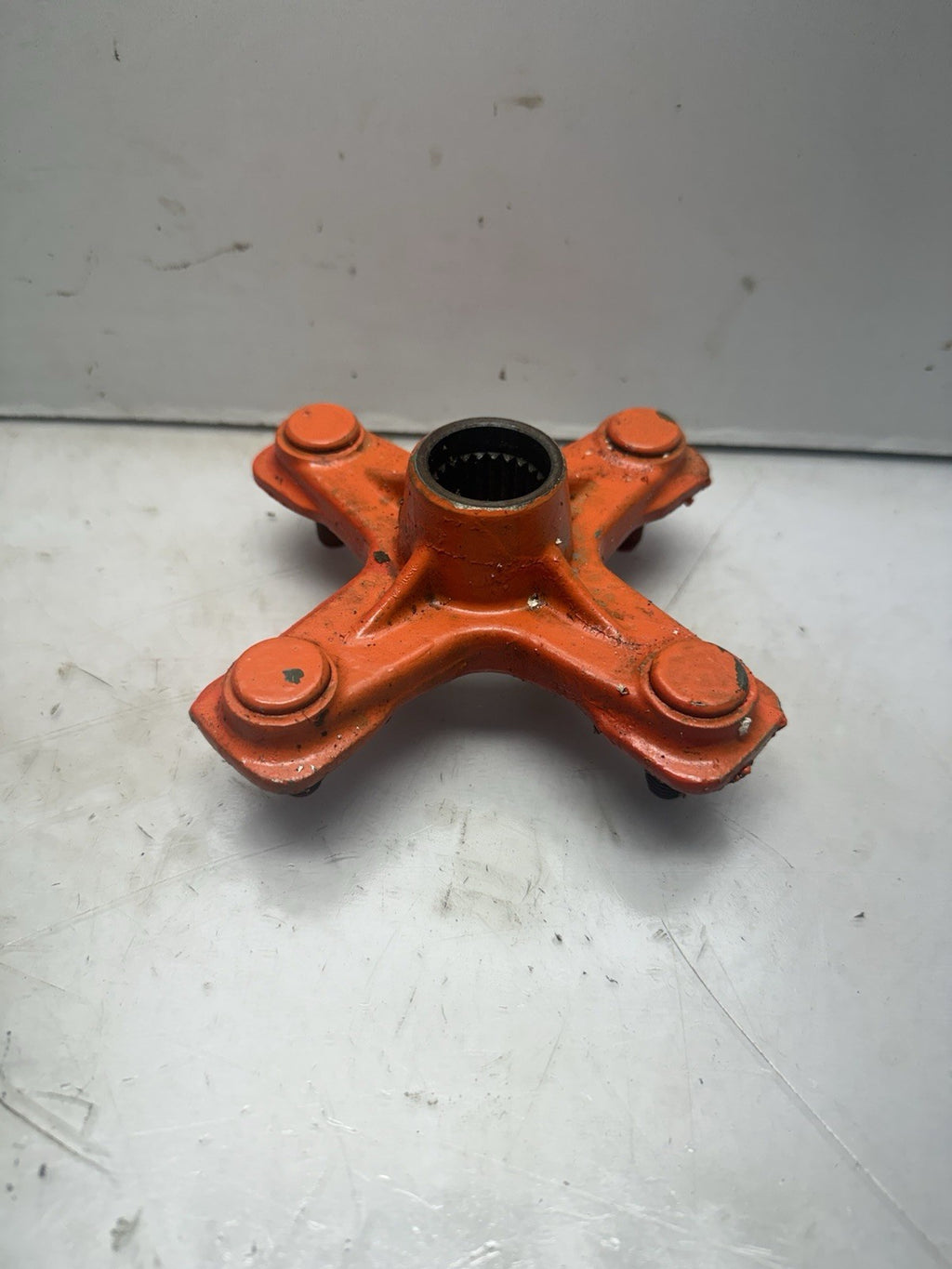 1998 Yamaha Banshee YFZ 350 OEM Left or Right Rear Wheel Collar (SPLINES GOOD)