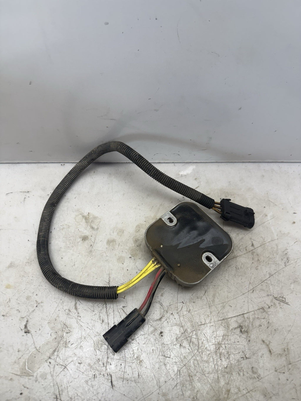 2009-2010 Polaris Sportsman 850 OEM Voltage Regulator Rectifier 4011636