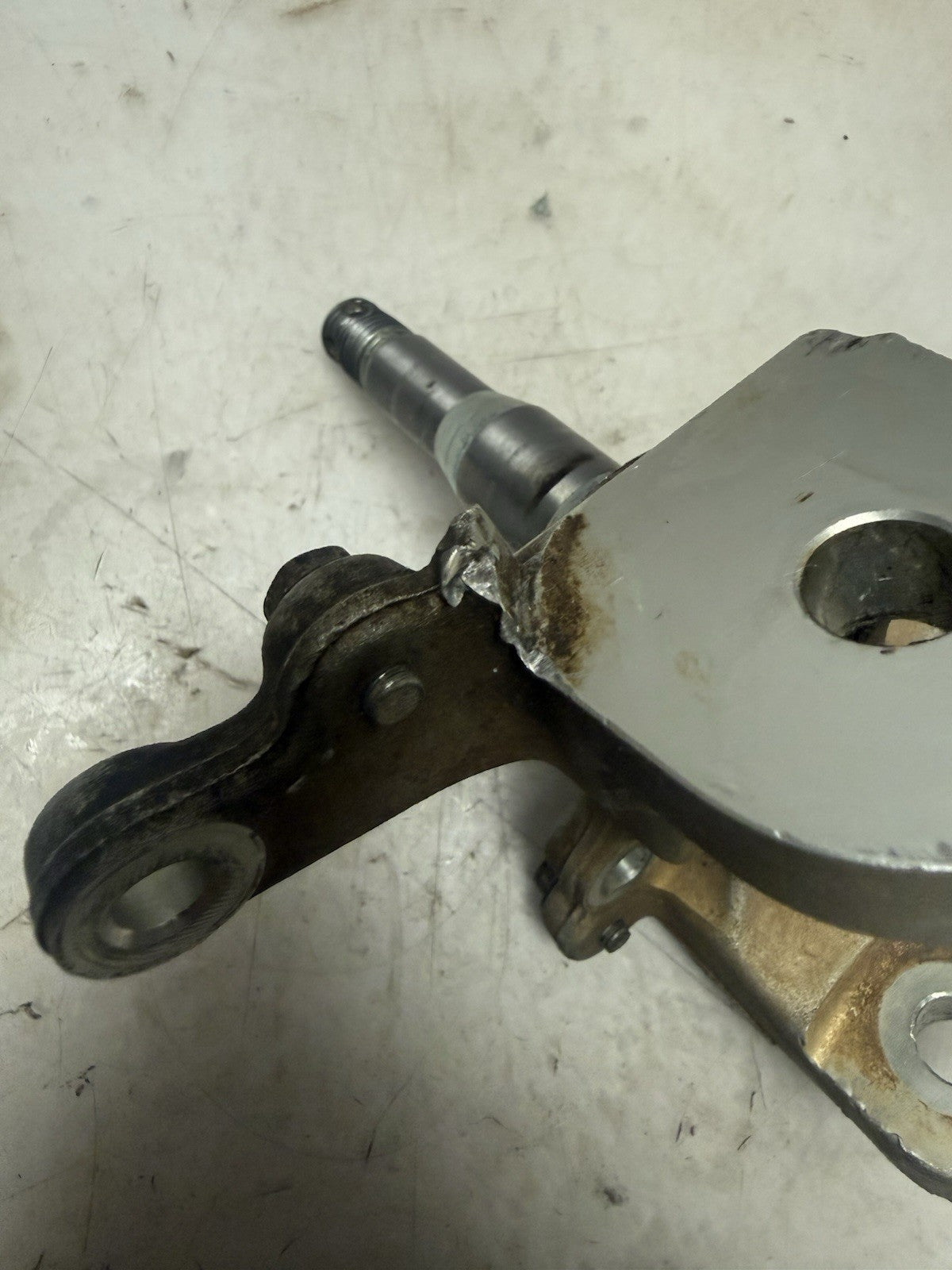2005 Suzuki LTZ 400 OEM Front Left Spindle Hub 51230-07G20
