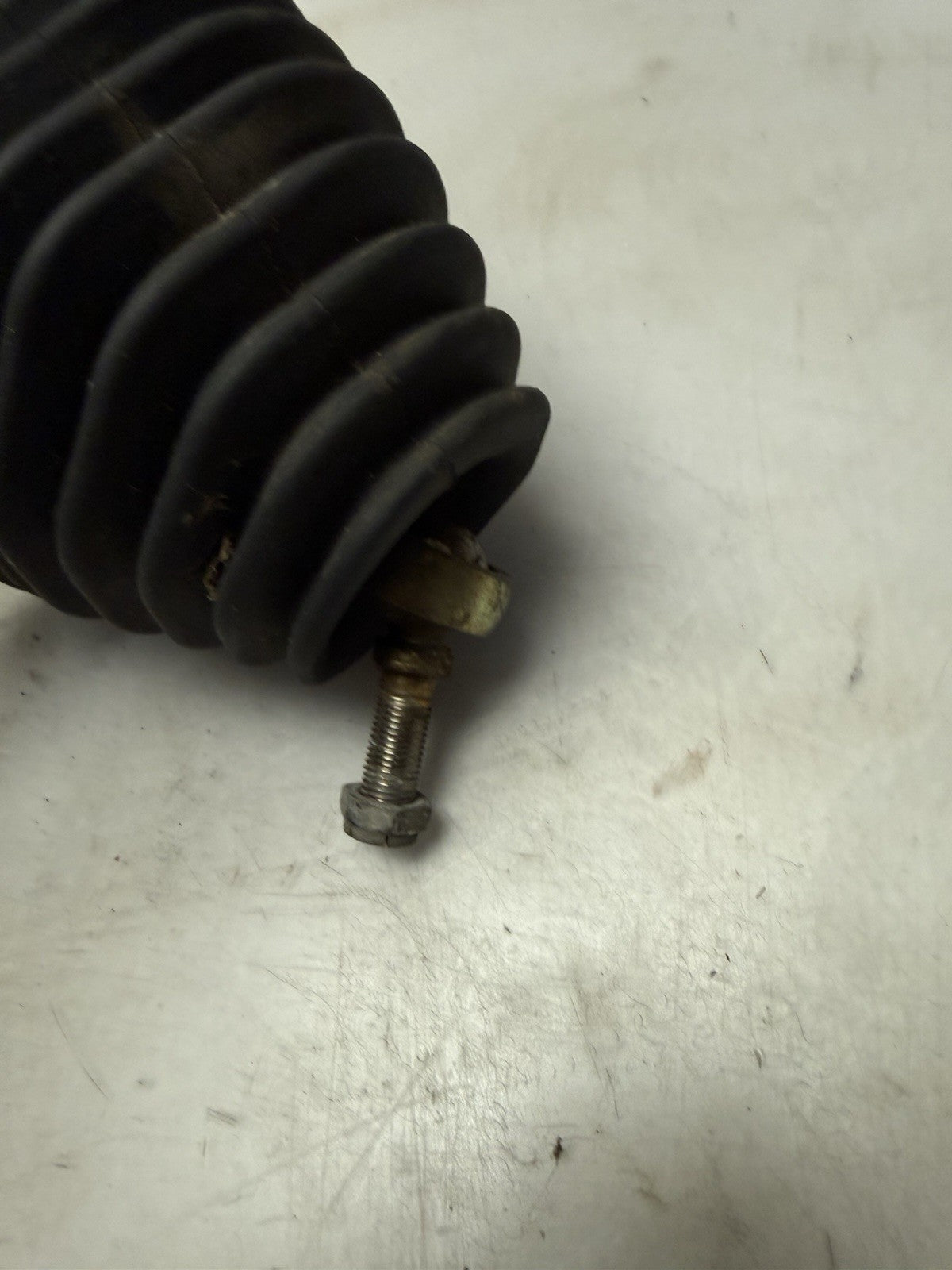 2006-2011 Polaris RMK Dragon OEM Steering Relay Tie Rod w/ Right Cover & Boot