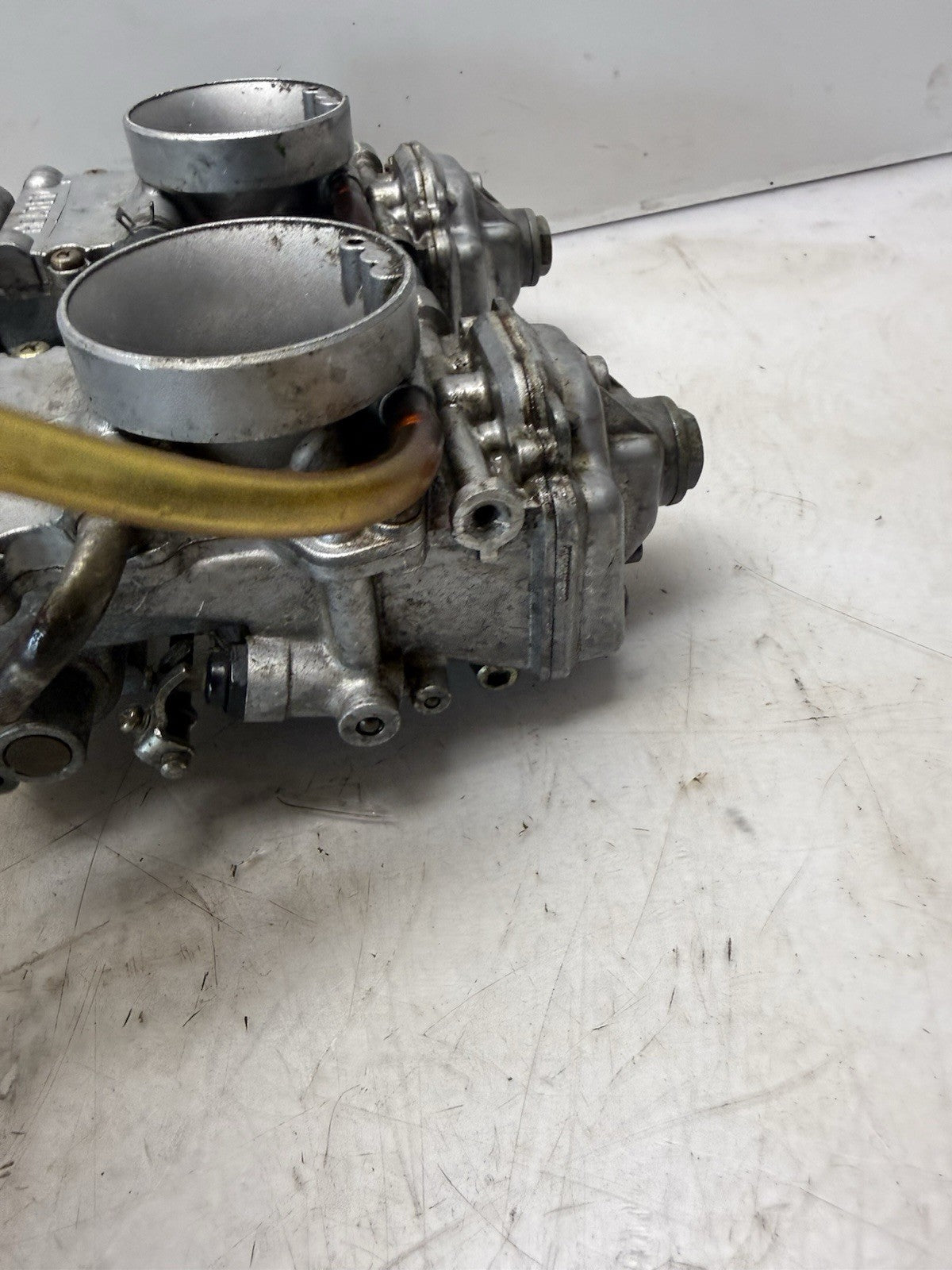 2003 SKI-DOO SUMMIT 700 OEM Left & Right Carburetors / Carb Rack Ass’y
