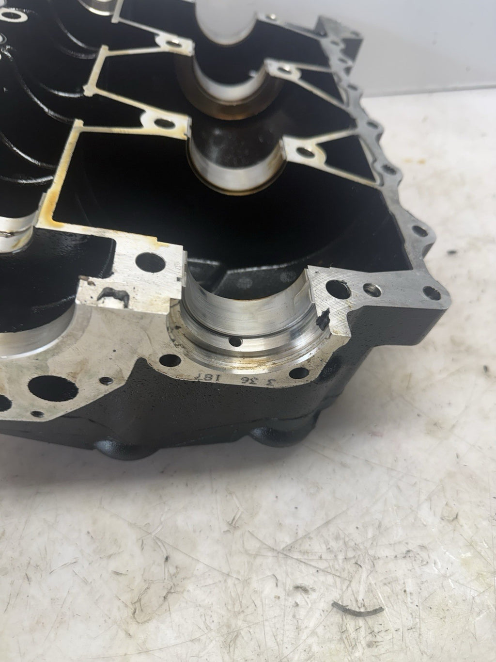 FRESHWATER 2004-2005 Sea-Doo GTX 155 / RXT 215 OEM Engine Cylinder Block Cases