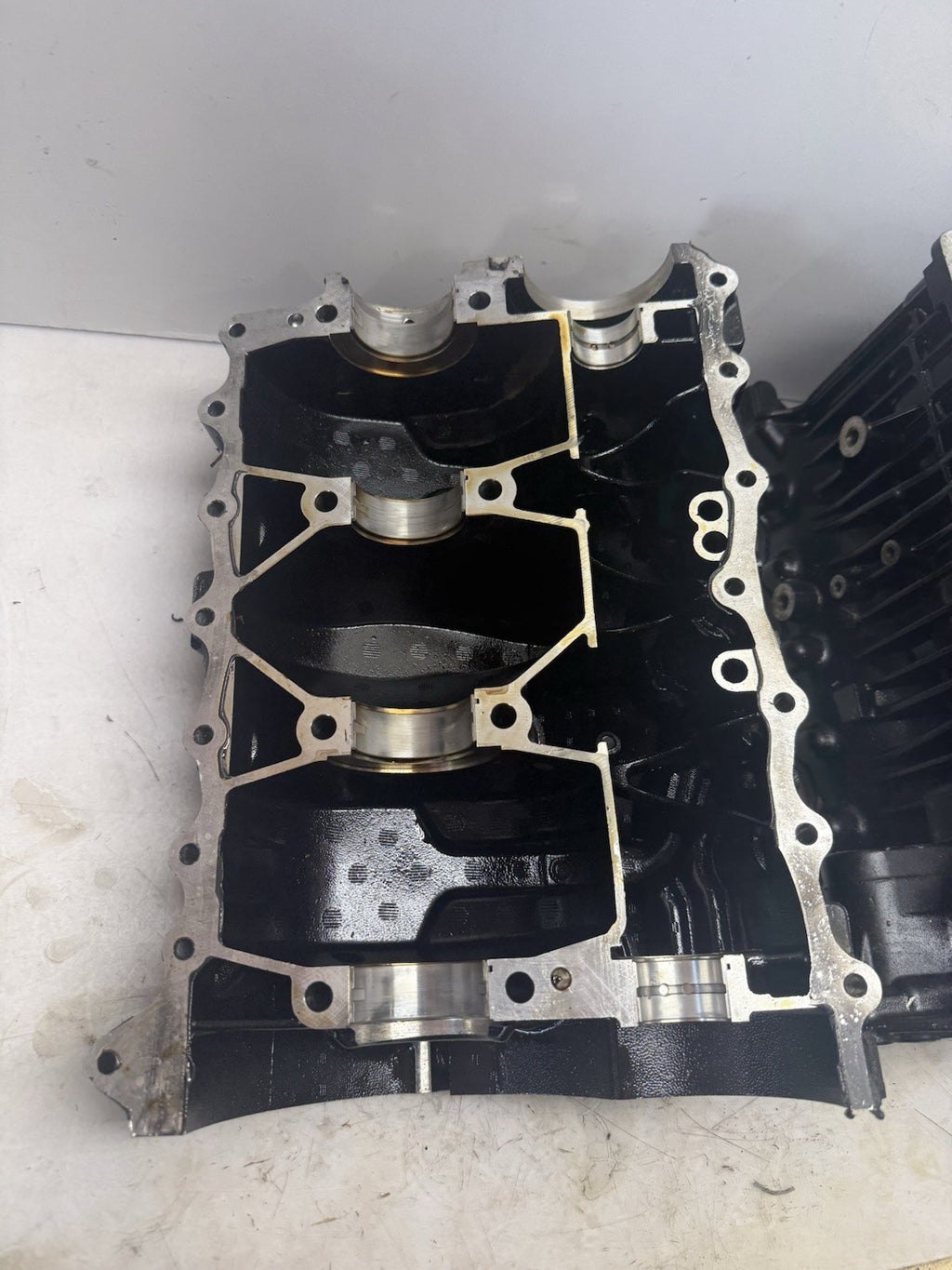 FRESHWATER 2004-2005 Sea-Doo GTX 155 / RXT 215 OEM Engine Cylinder Block Cases