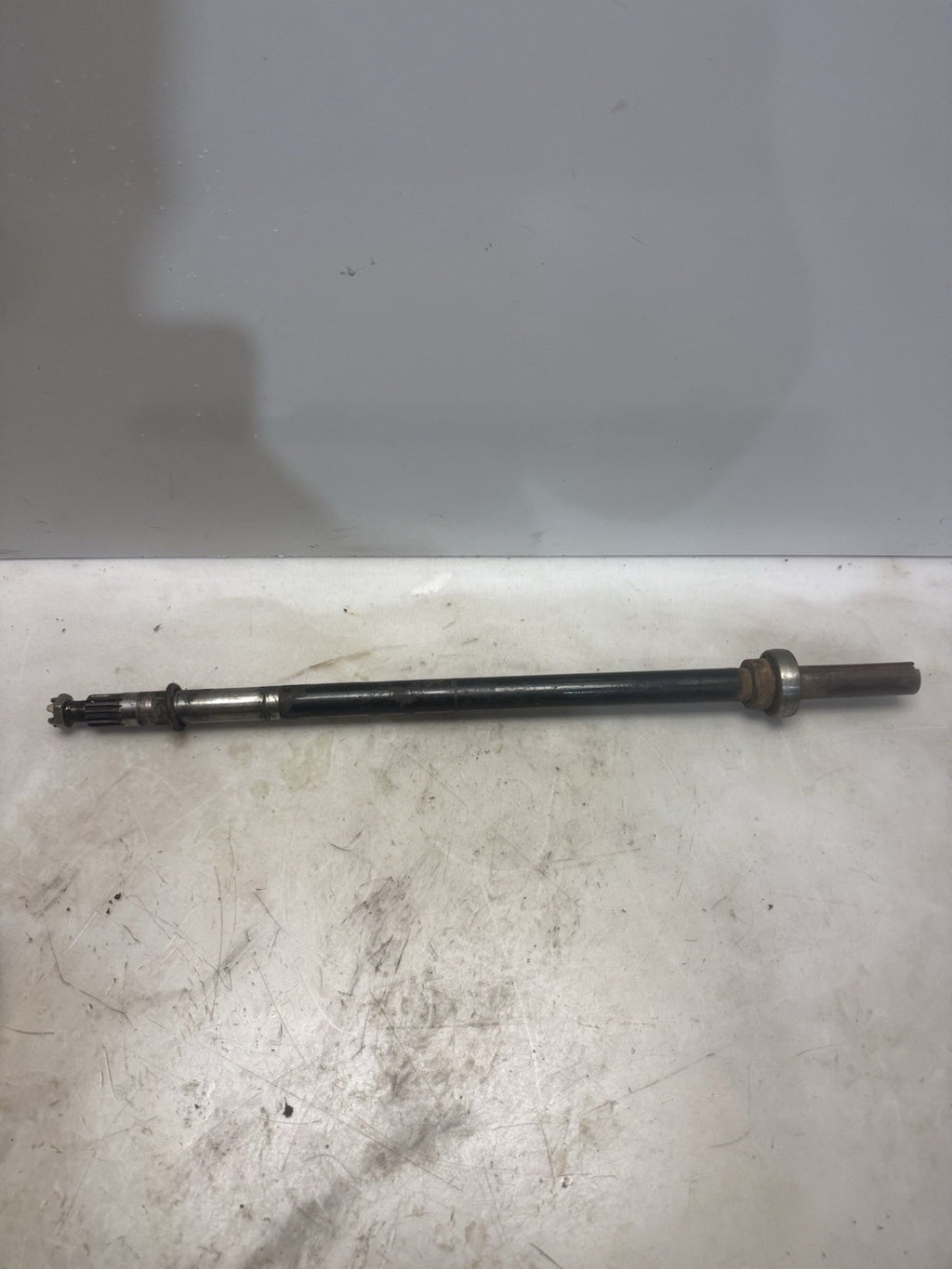 1995-1997 SKI-DOO SUMMIT FORMULA OEM COUNTER SHAFT SECONDARY JACKSHAFT 504098400